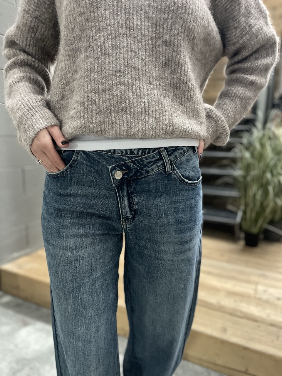 Jeans a palazzo D5881 - immagine 2
