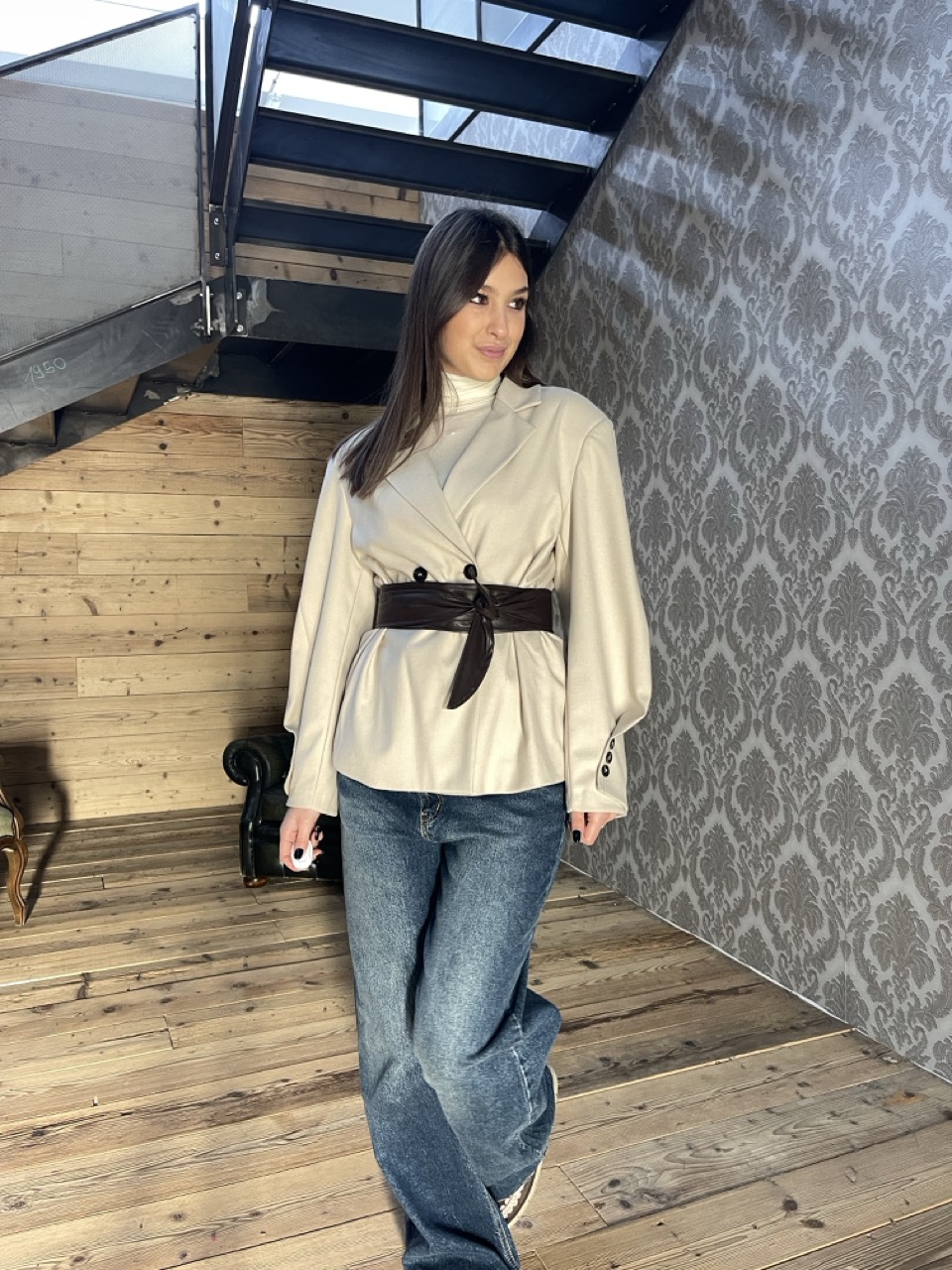 Giacca con cintura SUSY MIX M09591