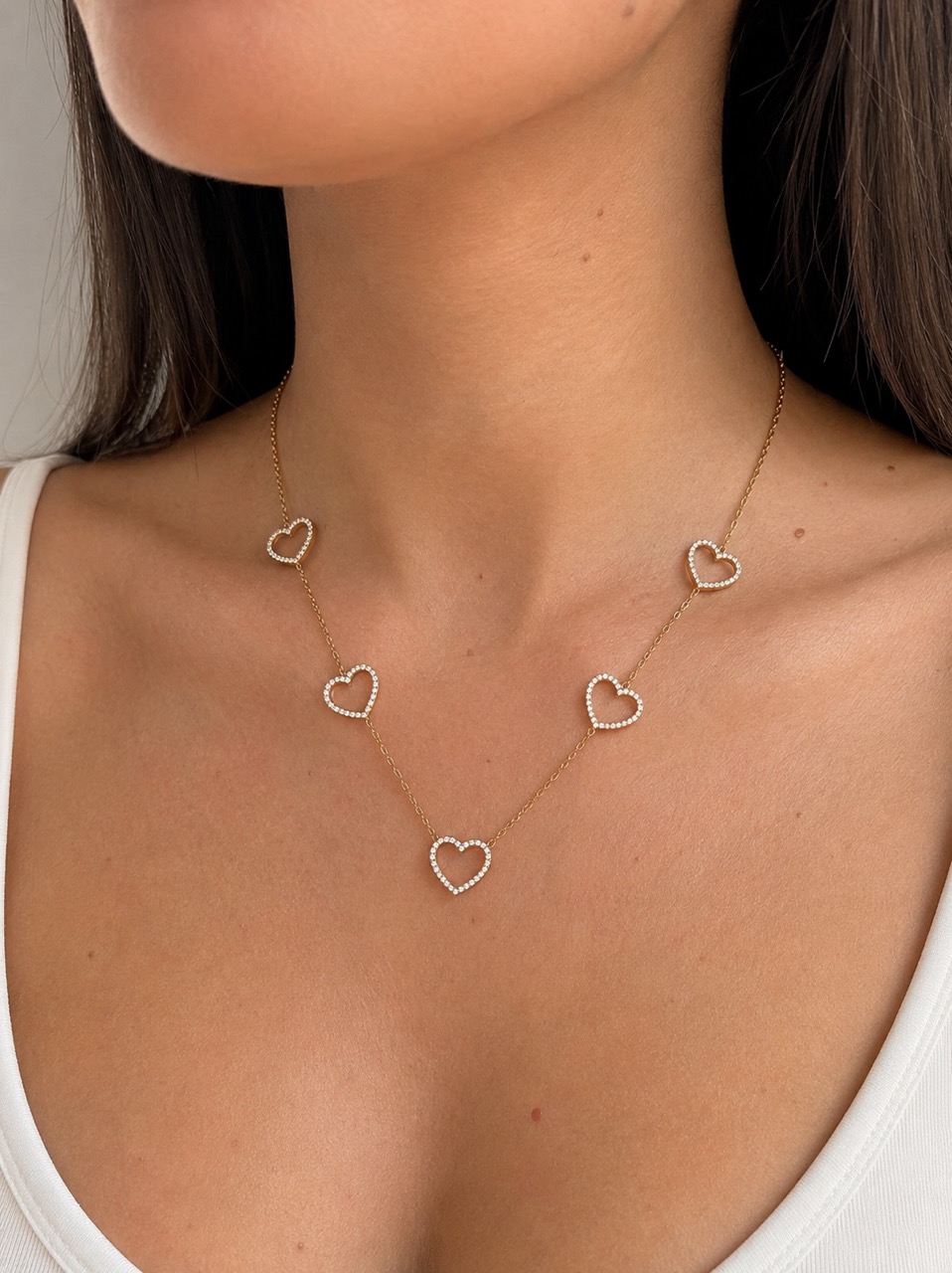 Collana con cuori 6F