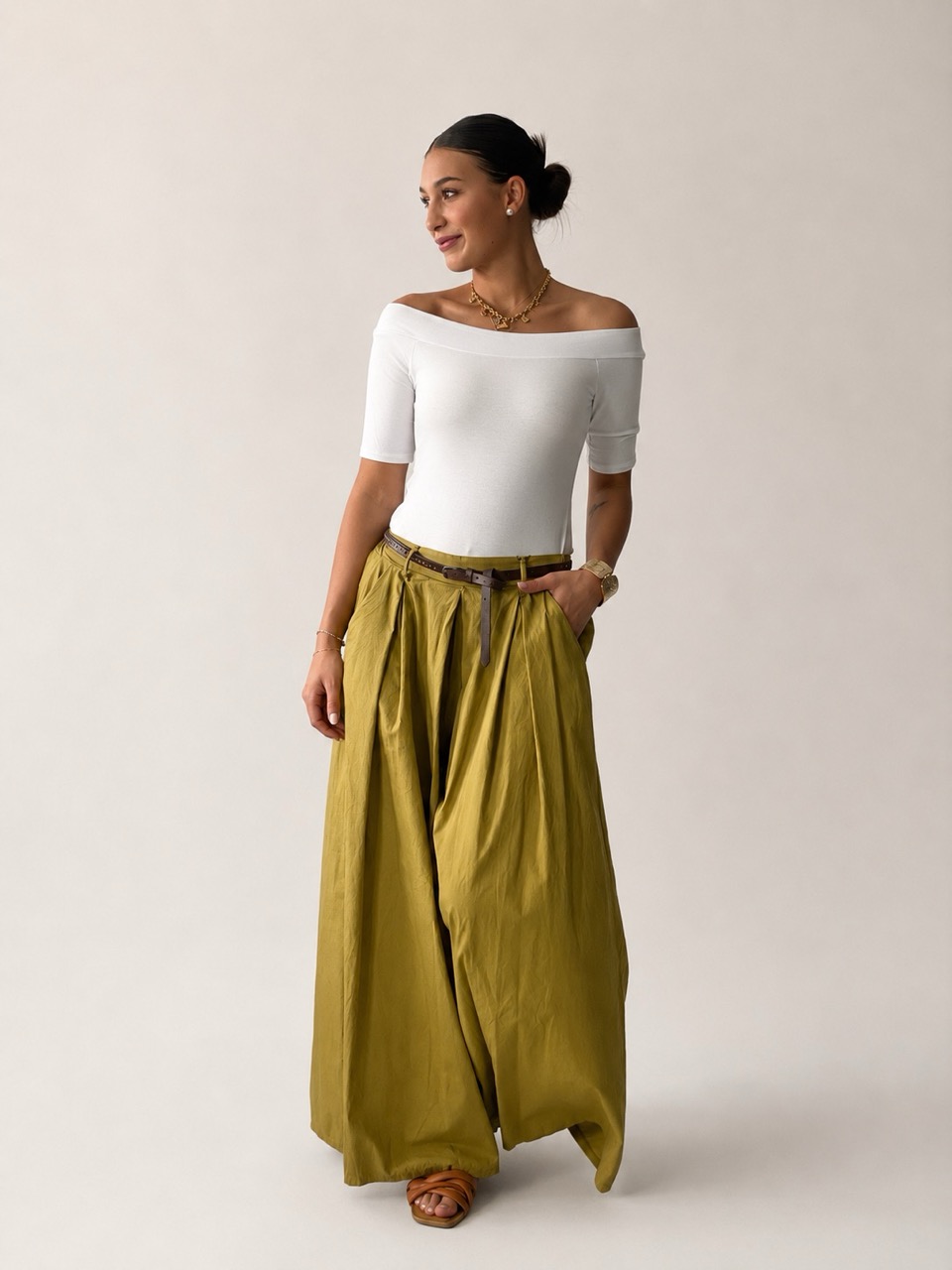 Pantalone a palazzo 824687