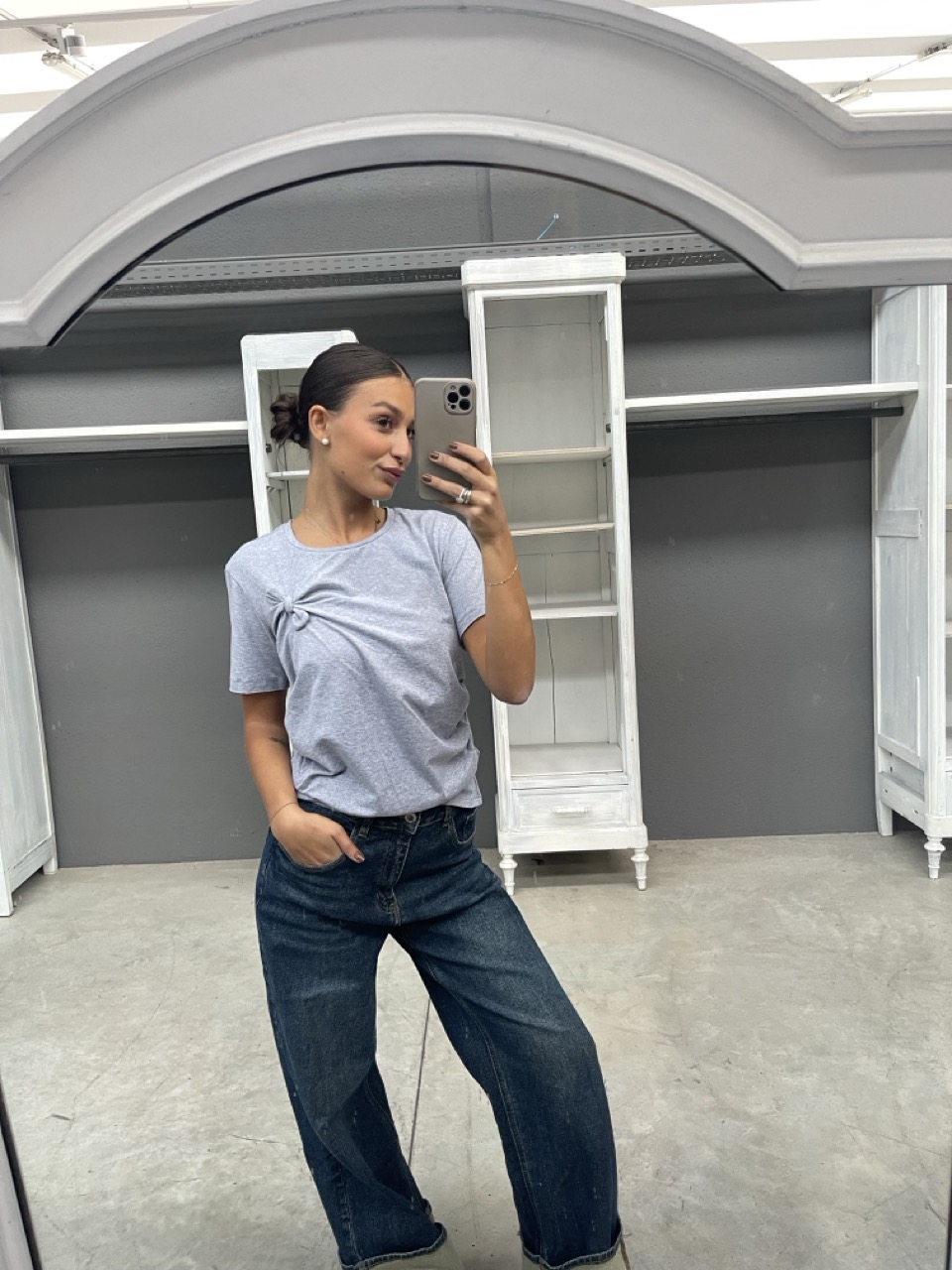 T-shirt con fiocchi 13908274 - immagine 2