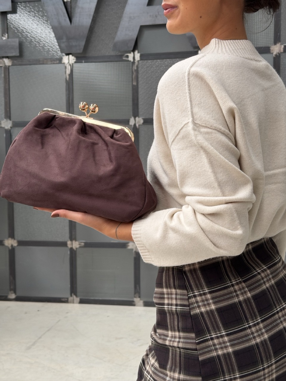 Borsa con chiusura a scatto B9513