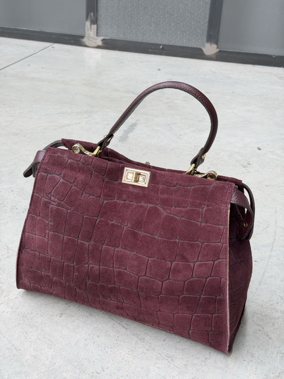 Borsa con texture coccodrillo LL233133CC - immagine 2