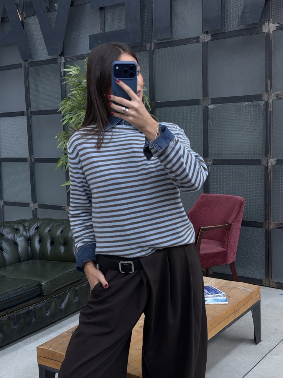 Maglione a righe con scollo a barchetta 6631