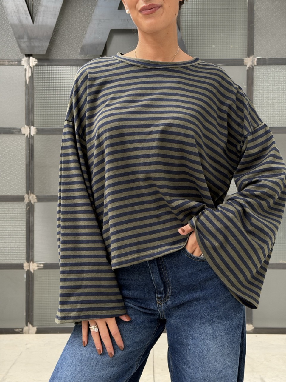 Maglia a righe con maniche ampie BM27027-R - immagine 2
